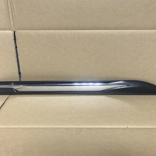 Peugeot 3008 Mk2 Right Driver O/S Wing Trim 9814228977 2016-2023†